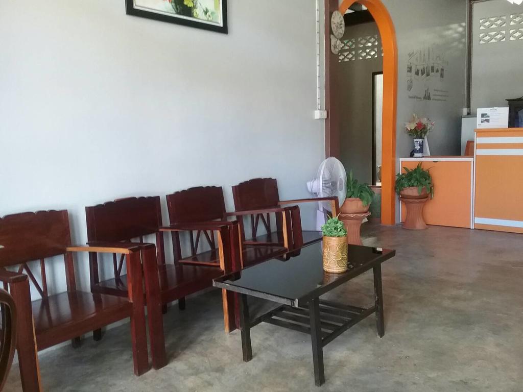 Ban Sawang Yai 萨旺宾馆酒店 外观 照片